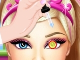 Game Super Barbie eye treatment